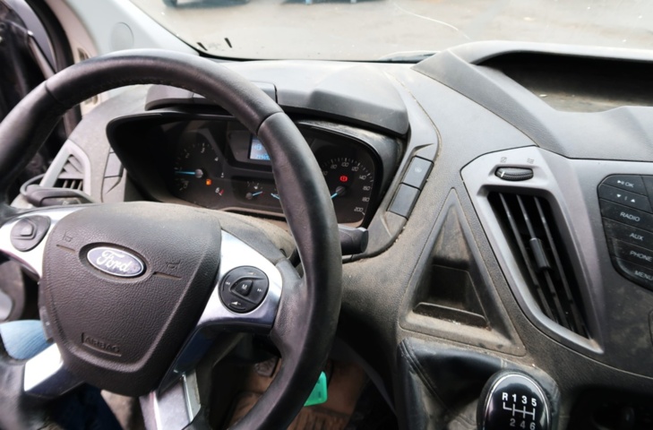 773528-15 Ford Transit Custom 270 2.2 TDCi Manual, 100hp, 2016