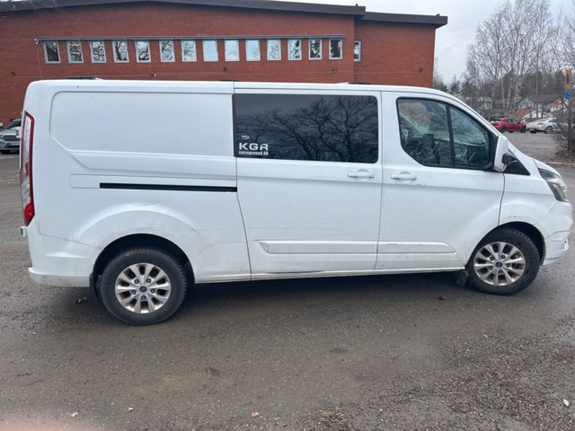 1166010-6 Ford Transit Custom 300 Crew Van 2.0 TDCi SelectShift, 170hp, 2018