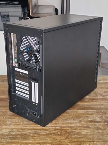 1150834-2 Gaming computer