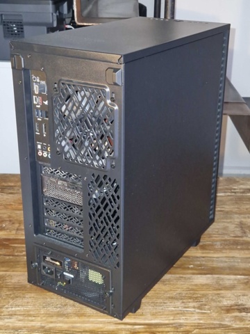 1150850-2 Gaming computer