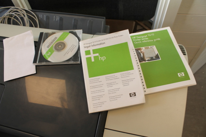 1174555-12 Large format printer HP Designjet T610