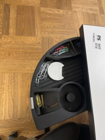 1146701-7 Office furniture / Office space