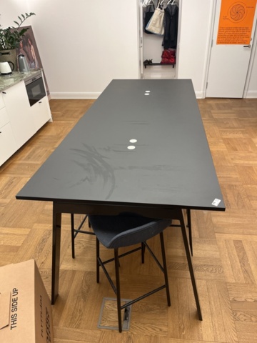 1146712-2 High conference table / Dining table