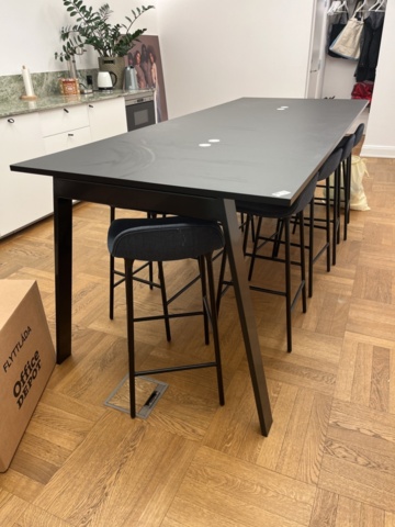 1146712-3 High conference table / Dining table