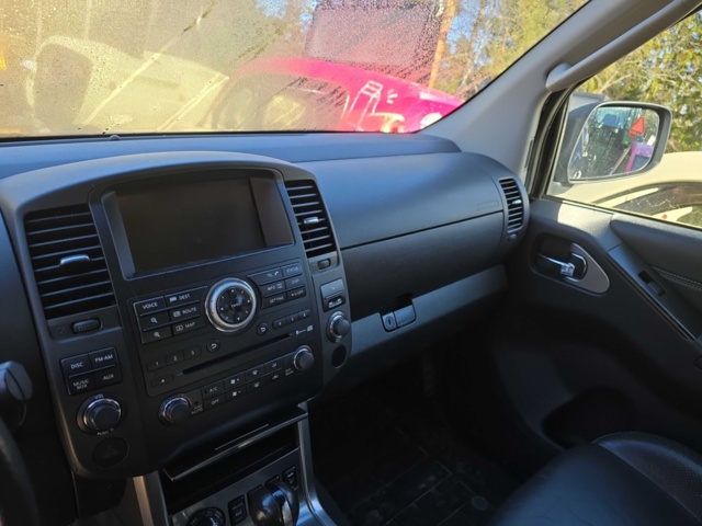 956396-6 Nissan Navara Double Cab 2.5 dCi 4x4 Automatic, 190hp, 2012