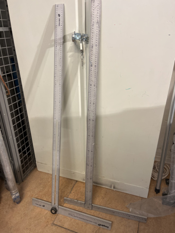 1140258-1 2 plaster angle