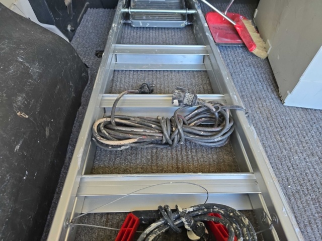 956474-4 Ladder/ lamp led