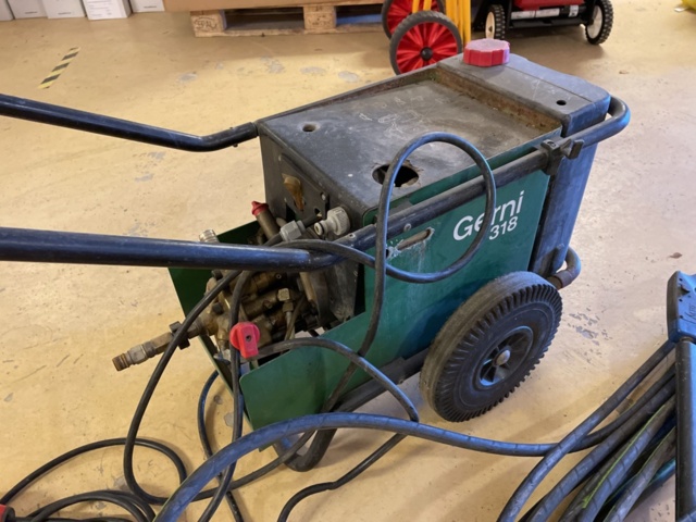 999240-1 Pressure washer GERNI 318
