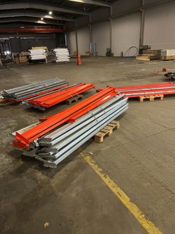 1121099-5 Pallet rack EAB