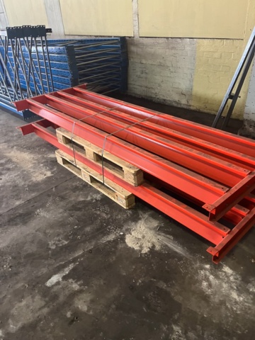 1121099-16 Pallet rack EAB