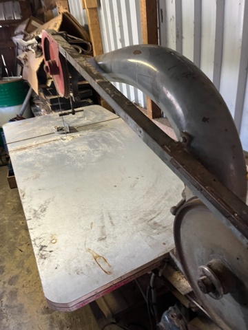 1121107-4 Band saw 3 wheels