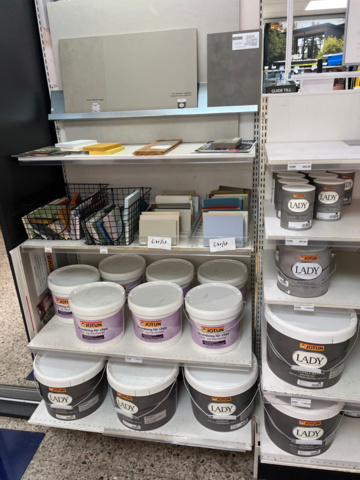 1149089-6 Butikslager med färg