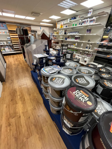 1149089-14 Butikslager med färg