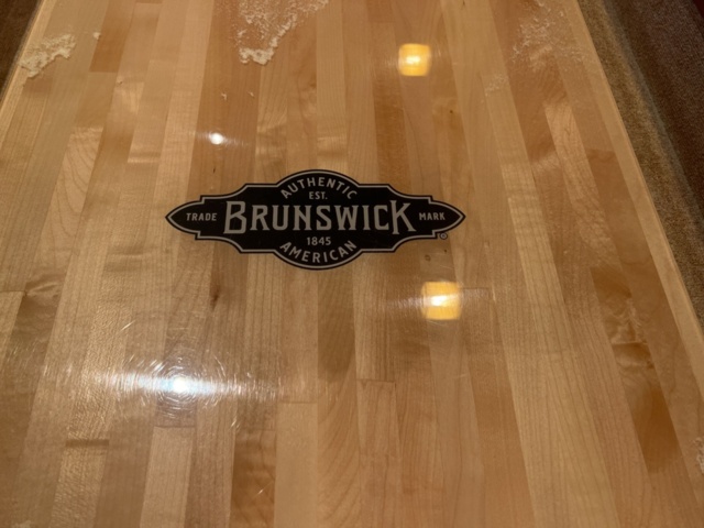 1117676-5 Shuffleboard Brunswick