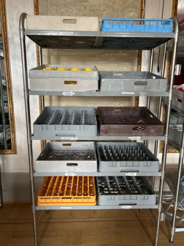 1150932-1 Diskbackar plus hylla