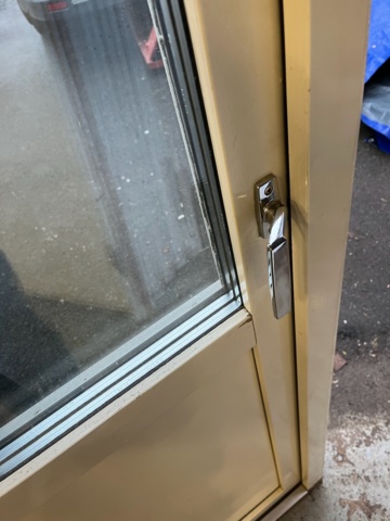 1061963-9 Altandörr 10/20 Högerhängd 3-Glas