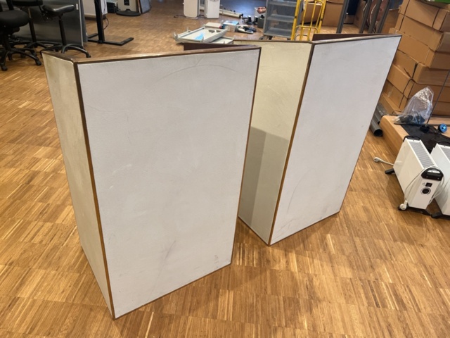 1117705-3 Podier/Hovmästarpulpet 2st