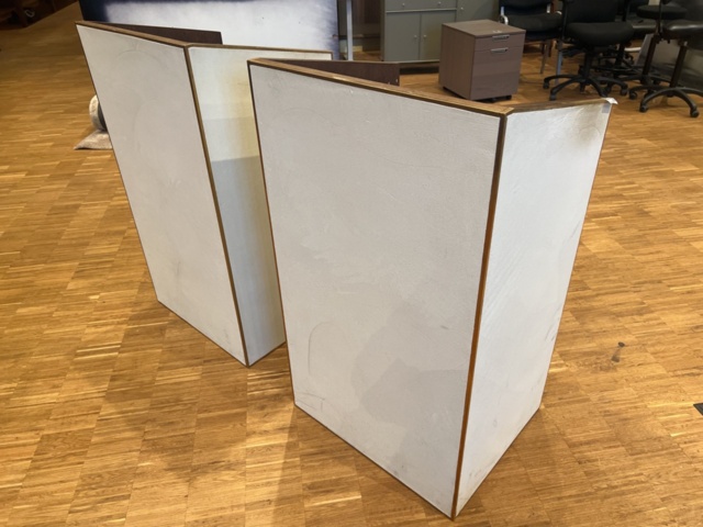 1117705-4 Podier/Hovmästarpulpet 2st