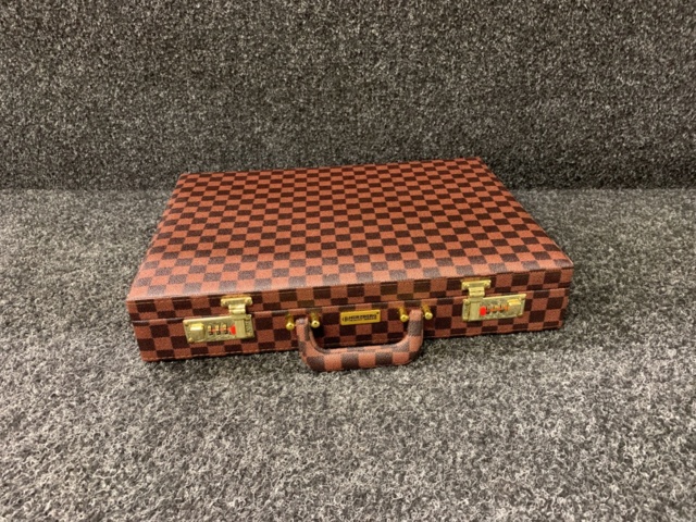 1177387-2 Kniv- & bestickset i elegant fodral - 25 delar