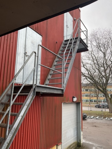 1121134-9 Ståltrappa / utrymningstrappa
