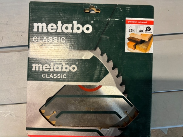 1069708-7 Metabo Table saw TS 254 with stand and wheels