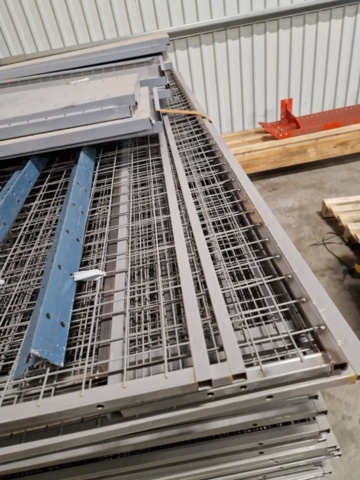 1179339-1 45 pieces of fall protection for pallet racking
