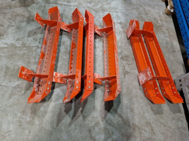 5 collision protection pallet racks - PS Auction - We value the future ...