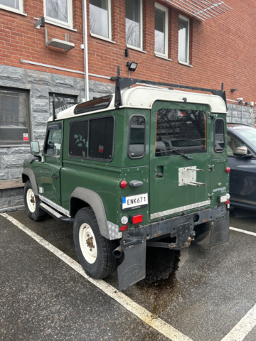 1172838-2 Land Rover Defender 90 Station Wagon 2.5 TD5 4x4 Manual, 122hp, 1999