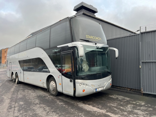 1154215-1 TOUR BUS SCANIA K 470 -07 (17 beds)