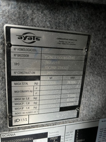 1154215-32 TOUR BUS SCANIA K 470 -07 (17 beds)