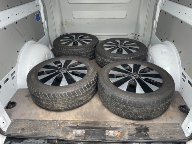 908493-13 Mercedes-Benz Vito Mixto 119 CDI 3.0t 9G-Tronic, 190hp, 2021