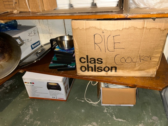 1144223-14 Storage room with various restaurant equipment
