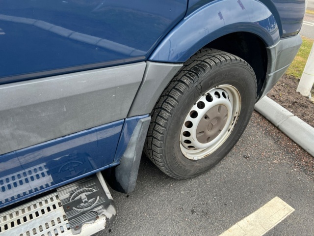 1180416-10 Mercedes-Benz Sprinter 316 NGT MiniBus Automatic, 156hp, 2010