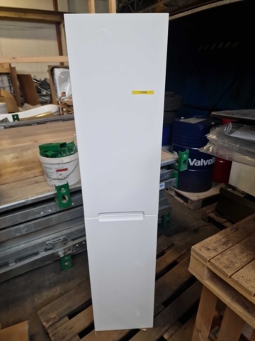 1176886-1 Mattvit högskåp 160 cm demoex
