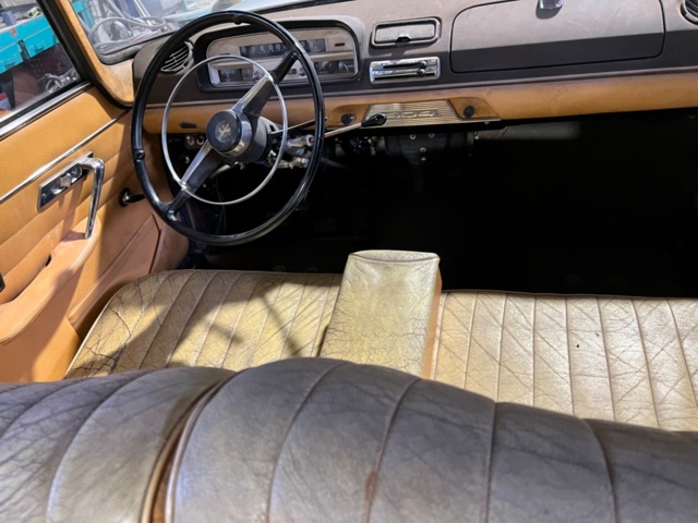 953385-12 Peugeot 404 SL 1.6 "Super Luxe" - 1964