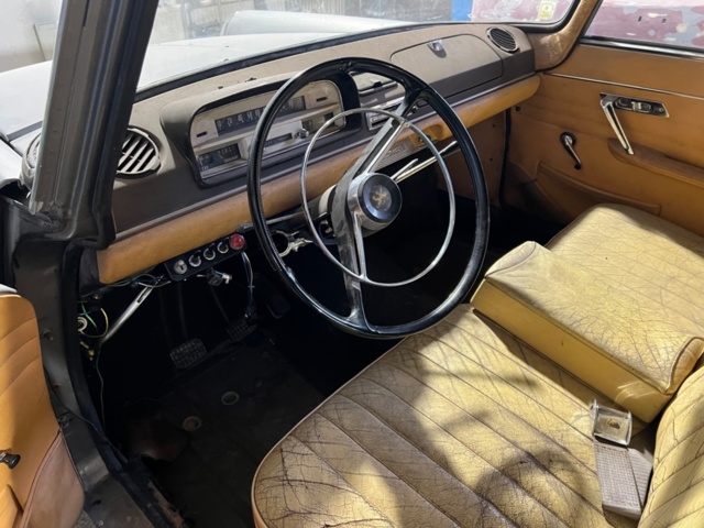 953385-18 Peugeot 404 SL 1.6 "Super Luxe" - 1964