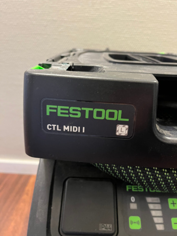 1149093-16 Package with Festool machines & accessories