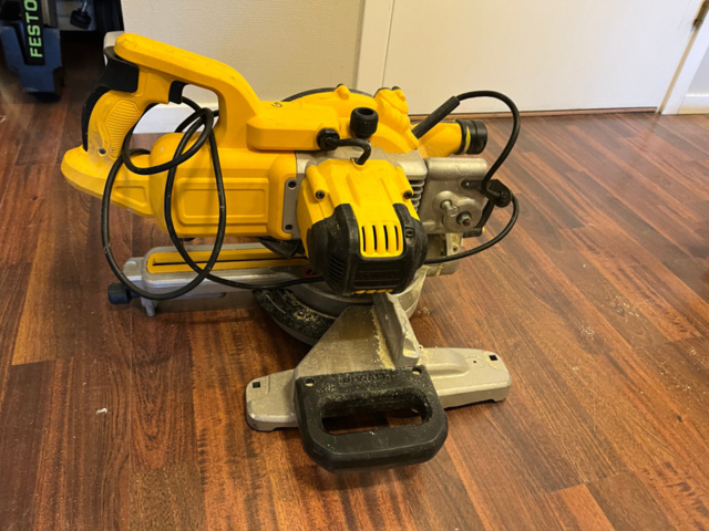 1149100-10 Samling med elmaskiner - DeWalt/Flex