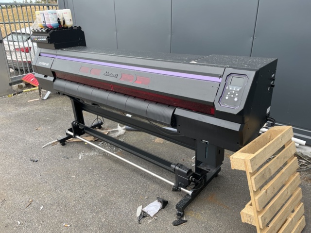 1146767-13 Large format printer Mimaki UCJV300-160