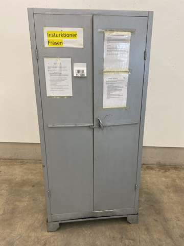 1171086-1 Verkstadsskåp