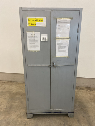 1171086-2 Verkstadsskåp