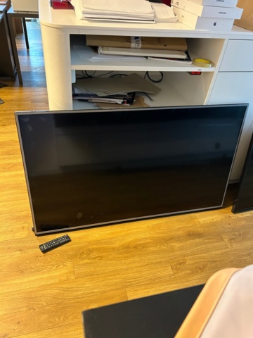 1144253-2 LG 55'' TV - 55UH615V 2016
