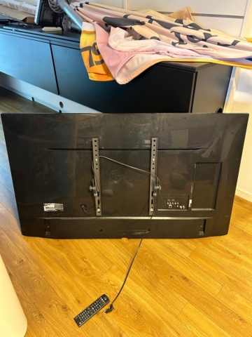 1144253-3 LG 55'' TV - 55UH615V 2016