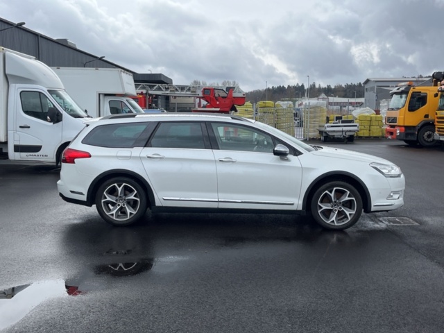 1154211-4 Citroën C5 Tourer 2.2 HDi Automatic, 204hp, 2014