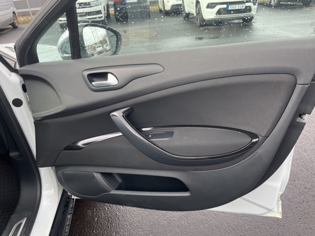 1154211-23 Citroën C5 Tourer 2.2 HDi Automatic, 204hp, 2014