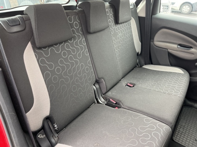 1154209-28 Citroën C3 Picasso 1.6 HDi - 2012