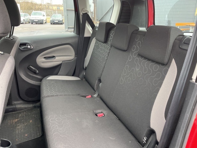 1154209-36 Citroën C3 Picasso 1.6 HDi - 2012