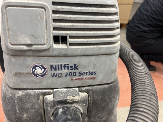 1170506-2 Vacuum cleaner Nilfisk WD 200 Series