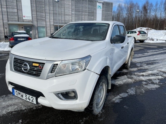 1182683-1 Nissan Navara Dubbelhytt 2.3 dCi 4WD Manuell, 163hk, 2019. Repobjekt.