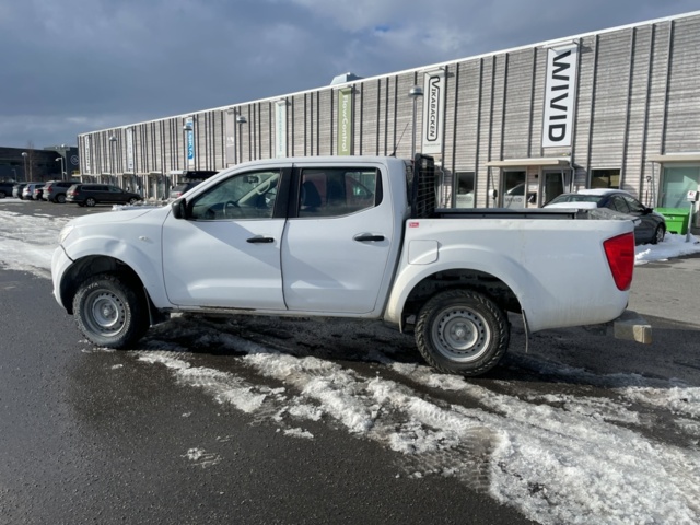 1182683-8 Nissan Navara Dubbelhytt 2.3 dCi 4WD Manuell, 163hk, 2019. Repobjekt.